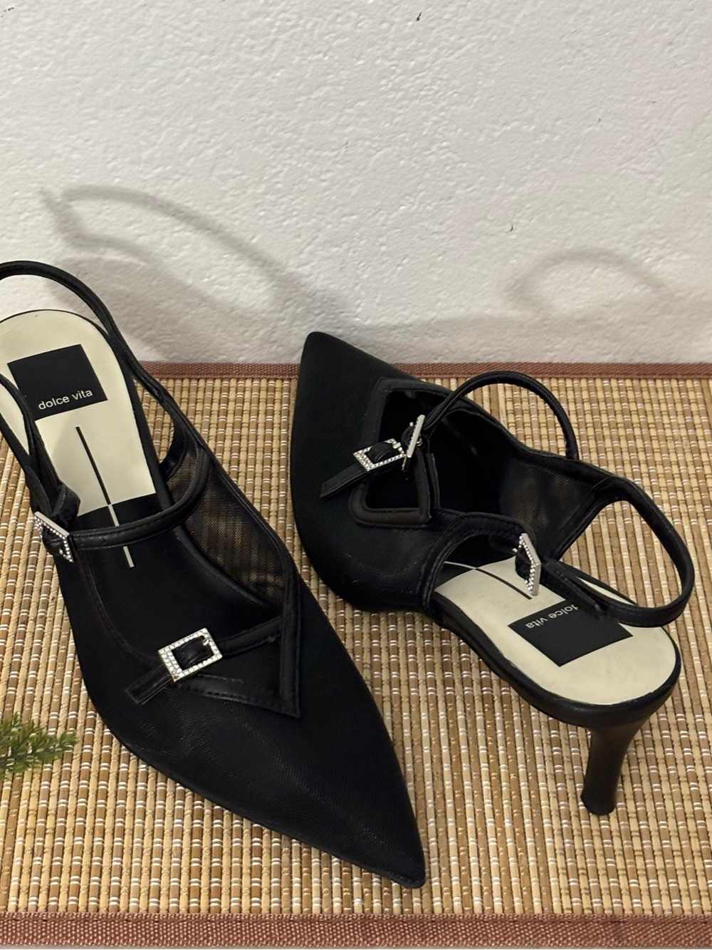 Dolce Vita Woman KISHAN MESH Pointed Toe Pumps Size: 8.5M